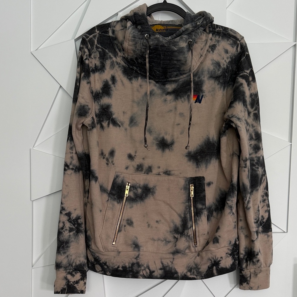Aviator Nation Taupe and Black Tie-Dye Pullover Hoodie with Zip Pockets